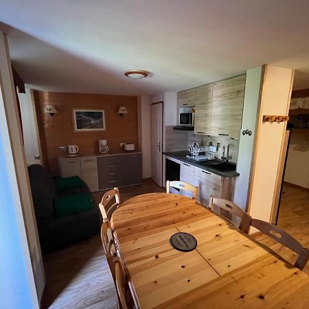 Chamrousse Appart 8 Personnes Au Pied Des Pistes Exterior photo